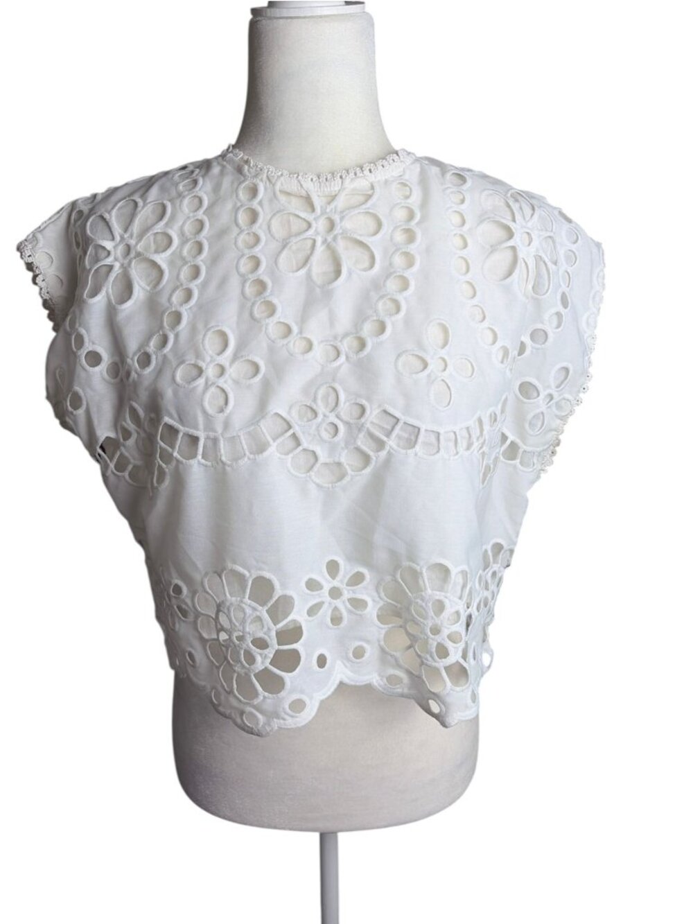 Anthropologie Love Wednesday White Eyelet Peasant Blouse Boho Cottage SZ M - Picture 1 of 7